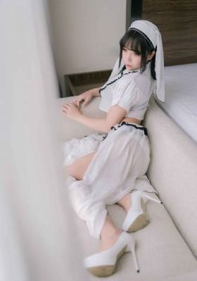 柒个我_4K日韩免费观看
